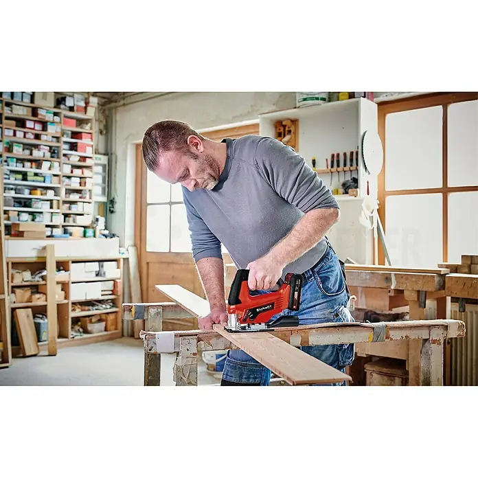 Einhell Power X-Change Akumulatorska ubodna pila TC-JS 18 Li-Solo - 18 V, Bez akumulatora, 0 - 2.700 podizaja/min - Proizvod u upotrebi