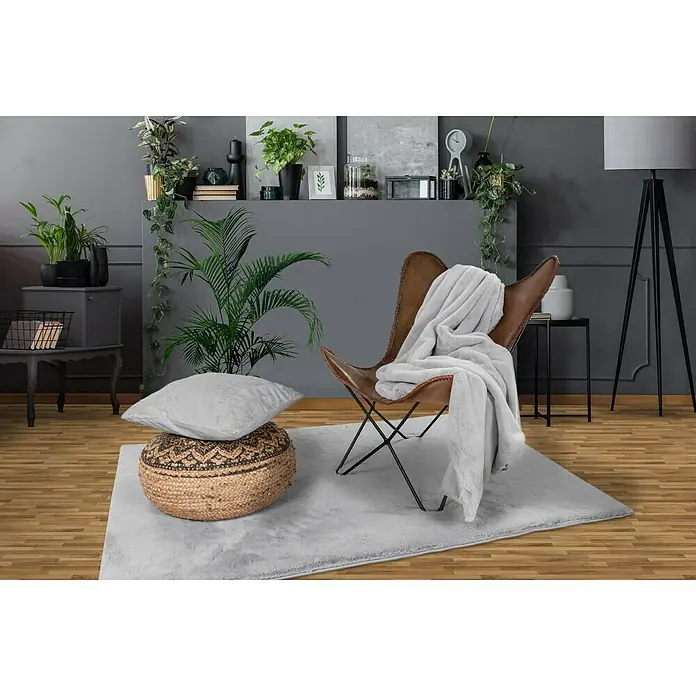 Ukrasni pokrivač Happy - Srebrne boje, 200 x 150 cm, 100 % poliester - Živopisni prikaz