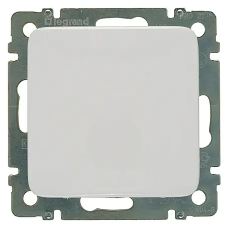 Legrand Creo Steckdose mit Klappdeckel