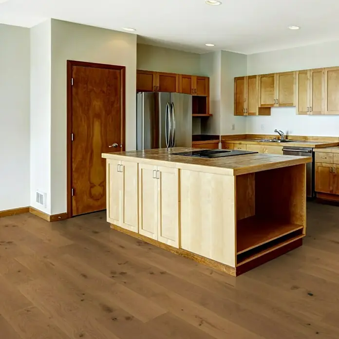 Fertigparkett Eiche Salzburg - 2.450 x 240 x 14 mm, Landhausdiele - Stimmungsaufnahme