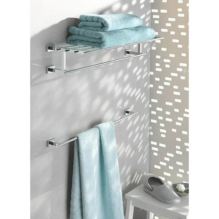 Grohe Essentials Cube Badetuchhalter - Breite: 55,8 cm, Chrom, Glänzend - Stimmungsaufnahme