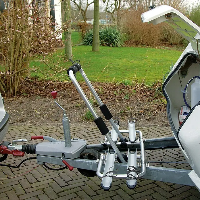 LAS Deichsel-Fahrradträger - Geeignet für: 2 Fahrräder, Max. Ladegewicht: 35 kg - Anwendungsbeispiel