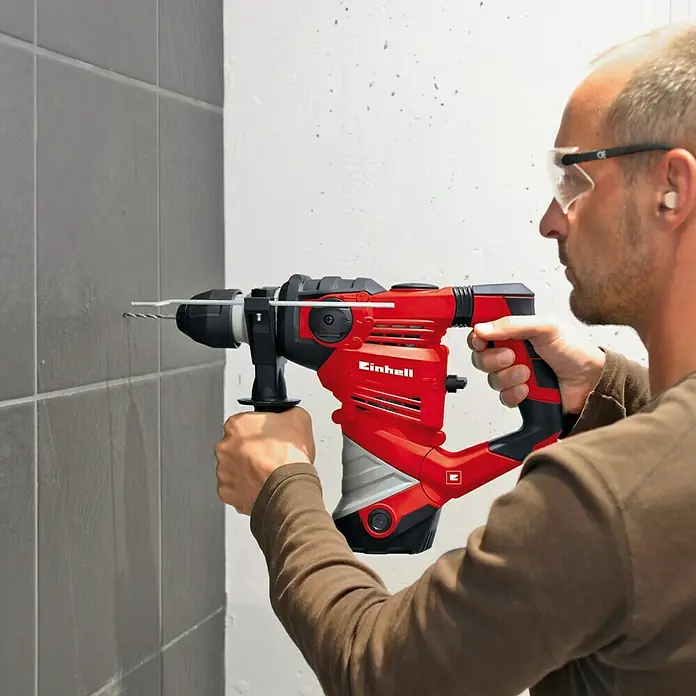 Einhell Set udarne bušilice i pribor - 1.600 W, Jačina pojedinog udarca: 4 J, Broj udaraca: 0 /min - 3.900 /min
