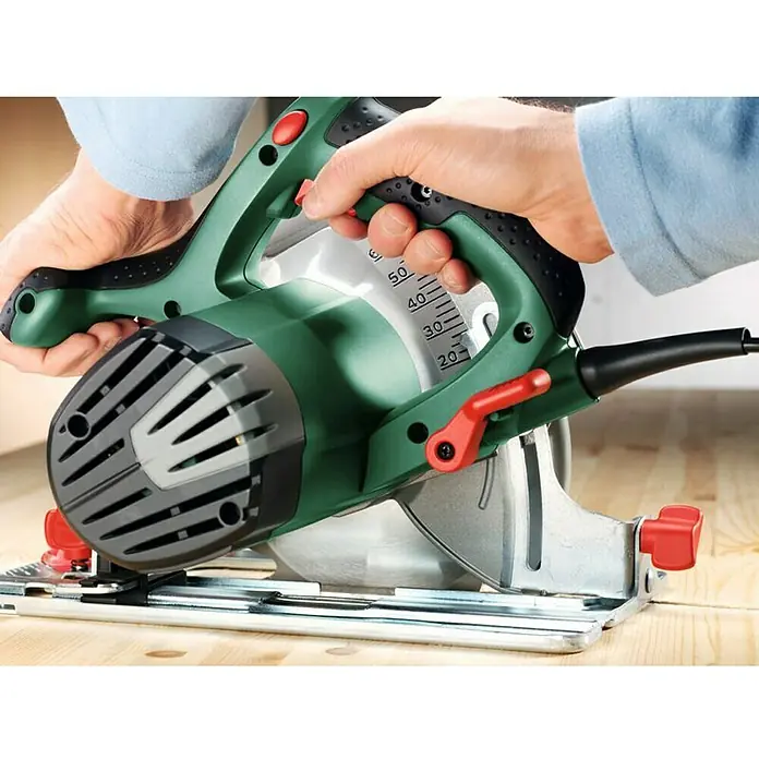 Bosch Handkreissäge PKS 66 AF - 1.600 W, Ø 190 mm, 5.000 U/min - Linke Seitenansicht