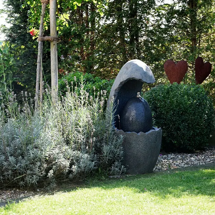 Dobar Kunststeinbrunnen - 37 x 37 x 73 cm - Stimmungsaufnahme
