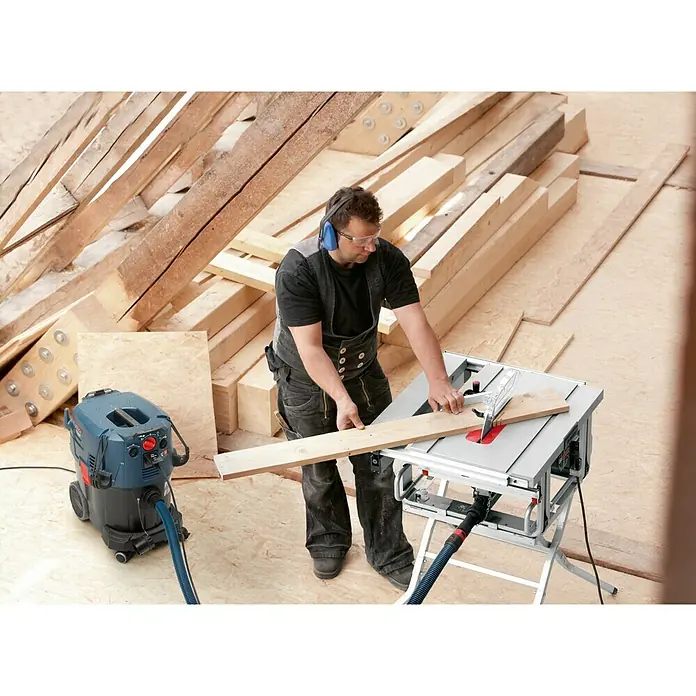 Bosch Professional Usisivač za mokro i suho usisavanje Gas 35 M AFC - 1.380 W, Zapremina spremnika: 35 l - Proizvod u upotrebi