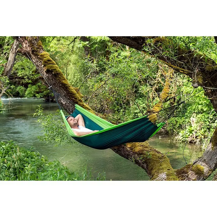Amazonas Hängematte Silk Traveller forest - 220 x 140 cm, Grün - Anwendungsbeispiel