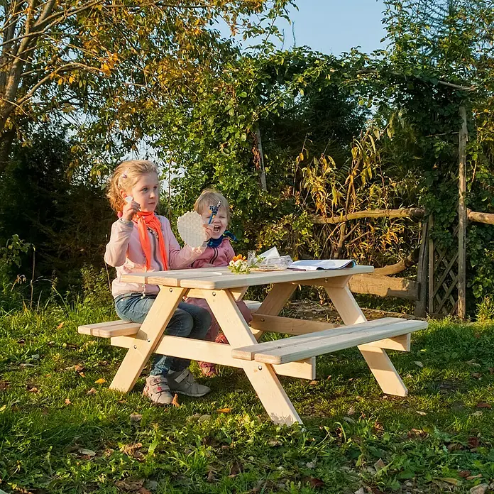 Kinder-Picknicktisch Lilli - 3 -tlg., Fichte, Naturbelassen - Linke Seitenansicht