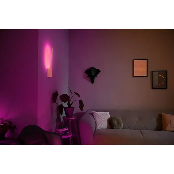 Philips Hue LED-Wandleuchte Liane - 12 W, L x B x H: 3,1 x 10,7 x 55,8 mm, Weiß, RGB - Anwendungsbeispiel