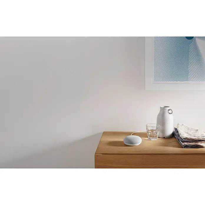 Google Nest Sprachgesteuerter Lautsprecher Mini - Kreide, Netzbetrieben, Kabellänge: 1,5 m
