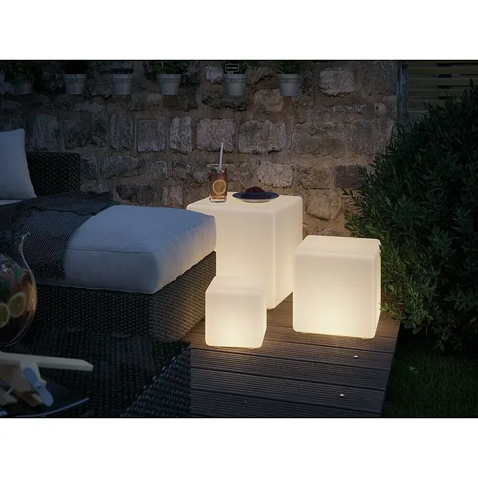 Paulmann Plug & Shine Aplique para exterior LED Cube - 2,8 W, 1 luz, Blanco cálido, IP67 - Foto ambiente