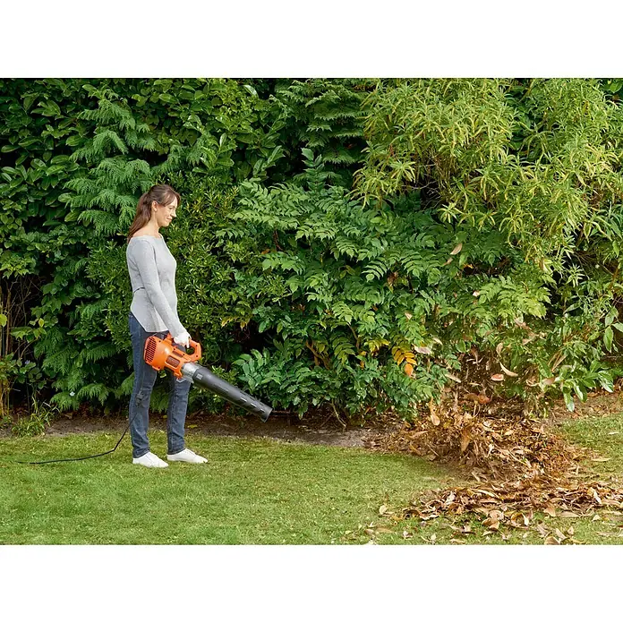 Black+Decker Soplador de hojas eléctrico BEBL 185-QS - 1.850 W, Velocidad de soplado: 225 km/h