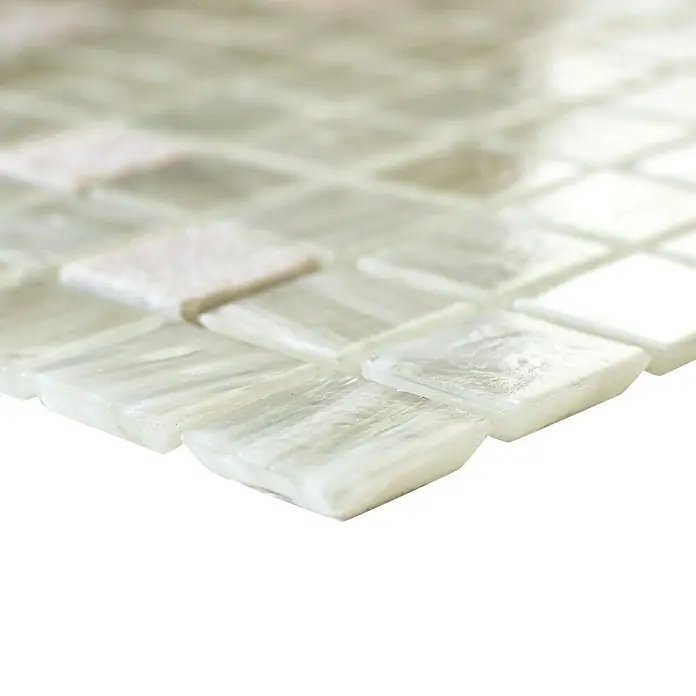 Mosaikfliese Quadrat Crystal Mix XCR 2503 - 30,2 x 30,2 cm, Weiß, Glänzend - Detailaufnahme