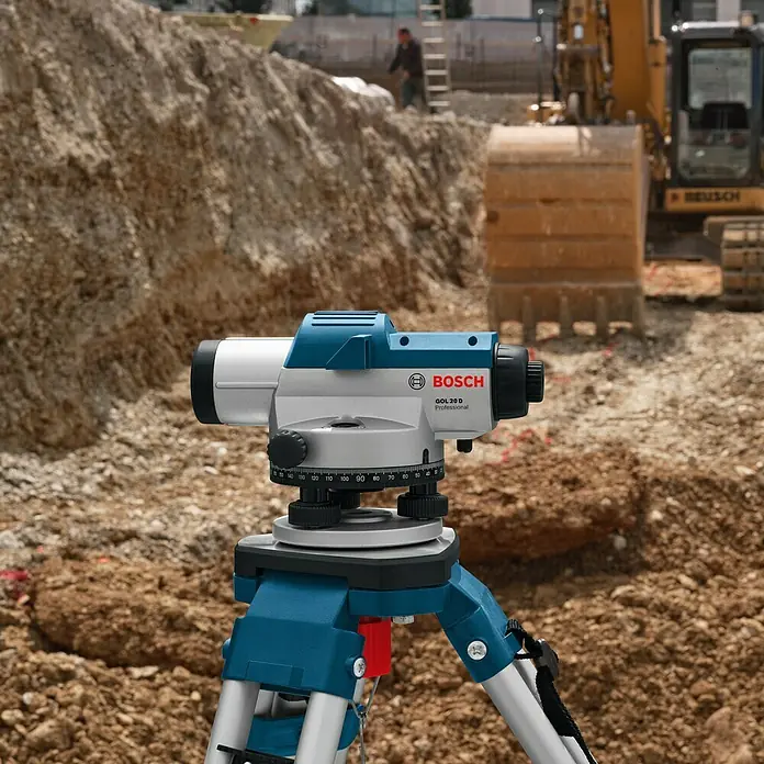 Bosch Professional Optisches Nivelliergerät GOL 20 D - Arbeitsbereich: Max. 60 m, Maßeinteilung: 1° (Horizontalkreis) - Anwendungsbeispiel