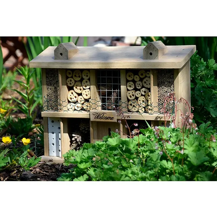 Dobar Insektenhotel Landsitz-Superior - 47 x 12,5 x 34 cm, Eiche - Stimmungsaufnahme