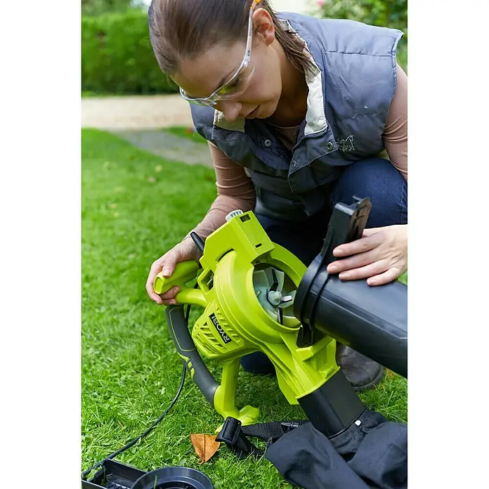 Ryobi Električni puhač za lišće - 3.000 W, Brzina puhanja: 375 km/h, 14 m³/min