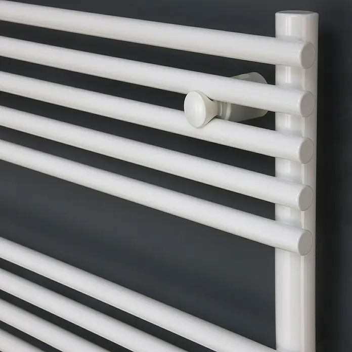 Ximax Badheizkörper Tec - 58 x 123,8 cm, 596 W, Weiß - Detailaufnahme