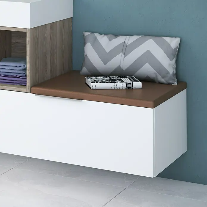 Camargue Cube Sitzkissen - 48 x 60 x 3 cm, Kunstleder, Braun - Anwendungsbeispiel
