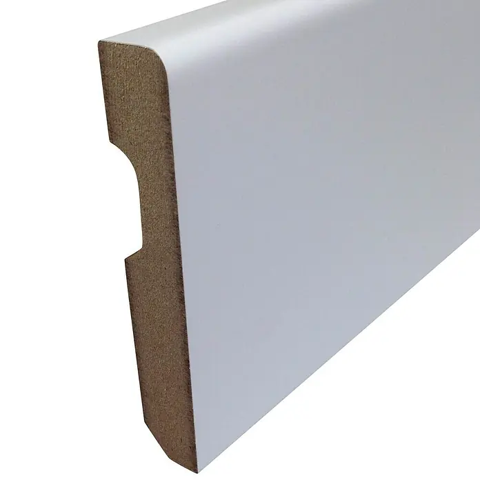 Rufete Zócalo MDF rechapado en melanima - Blanco, 2,24 m x 14 mm x 70 mm, Redondeado - Primer plano