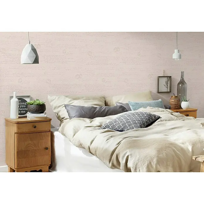 AS Creation Hygge Vliestapete Schriftzug - Rosa, Grafisch, 10,05 x 0,53 m - Stimmungsaufnahme