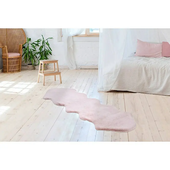 Kayoom Deko-Kunstfell Rabbit doppelt - Tieroptik, Rosa, 180 x 60 cm, 100 % Polyester - Stimmungsaufnahme