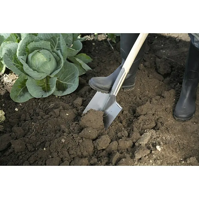 Gardol Vrtna štihača - Dimenzije vrha vesla: 280 x 185 mm, Drška u obliku slova T - Proizvod u upotrebi