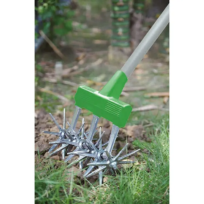 Freund Victoria Valjkasti kultivator - Radna širina: 0 cm - 15 cm, Dužina drške: 100 mm - 158 mm, Teleskopska drška, Čelik - Proizvod u upotrebi