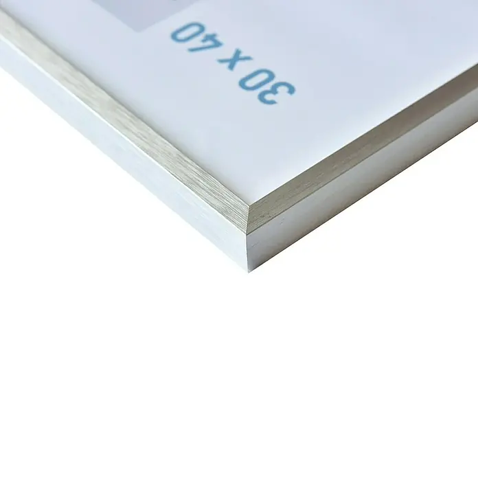 Nielsen Bilderrahmen C2 - Silber, 80 x 60 cm, Aluminium - Detailaufnahme