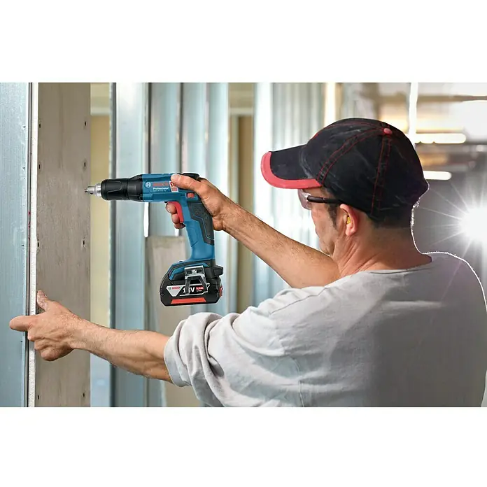 Bosch Professional Accubandschroefmachine GSR 18 V-EC TE - 18 V, Excl. accu, Onbelast toerental: 0 tpm - 4.200 tpm - Toepassingsvoorbeeld