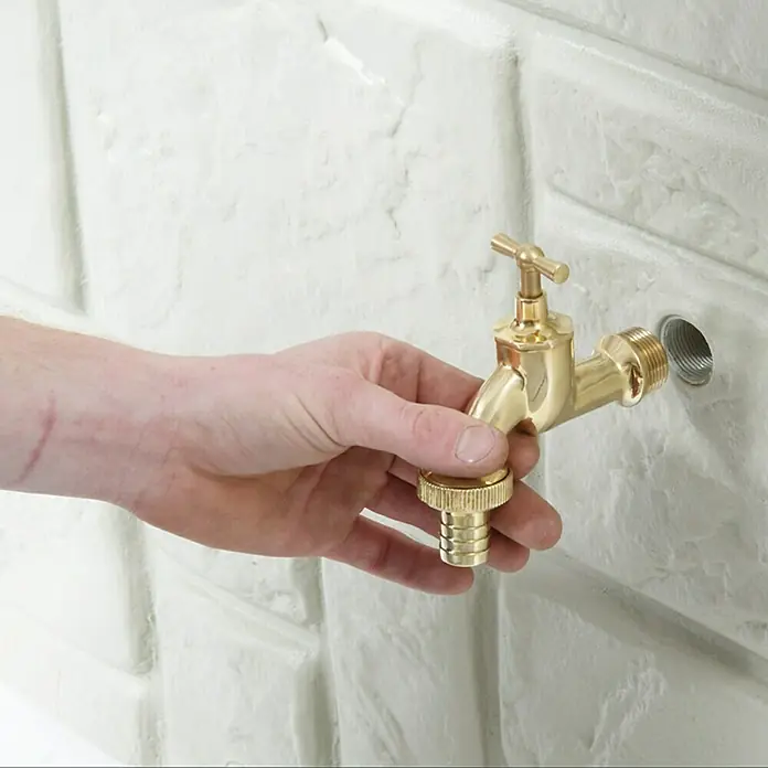 Auslaufhahn - Messing, Gewindegröße Wasserhahn: ¾″ - Detailaufnahme