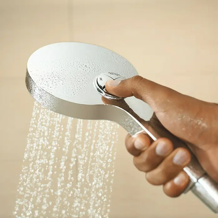 Grohe Handbrause Power & Soul Cosmoplitan 130 - Anzahl Funktionen: 4 Stk., Durchmesser: 13 cm, Chrom - Anwendungsbeispiel