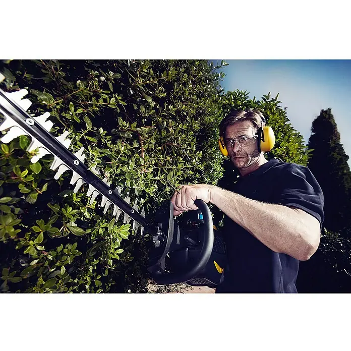 McCulloch Benzinske škare za živicu Ergolite 6028 - 0,6 kW, 21,7 cm³