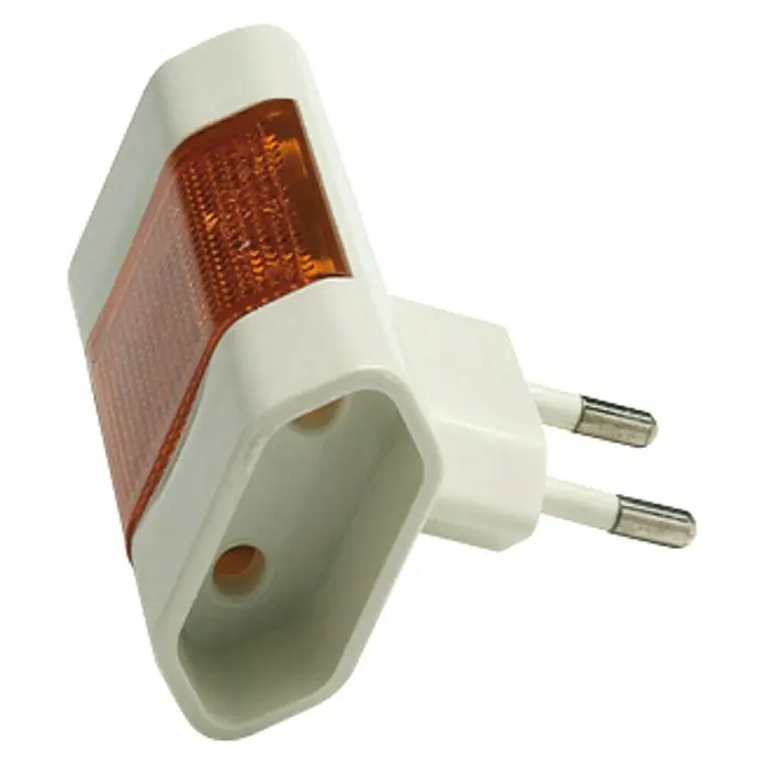 Famatel Ladrón doble con luz - 10 A, 250 W