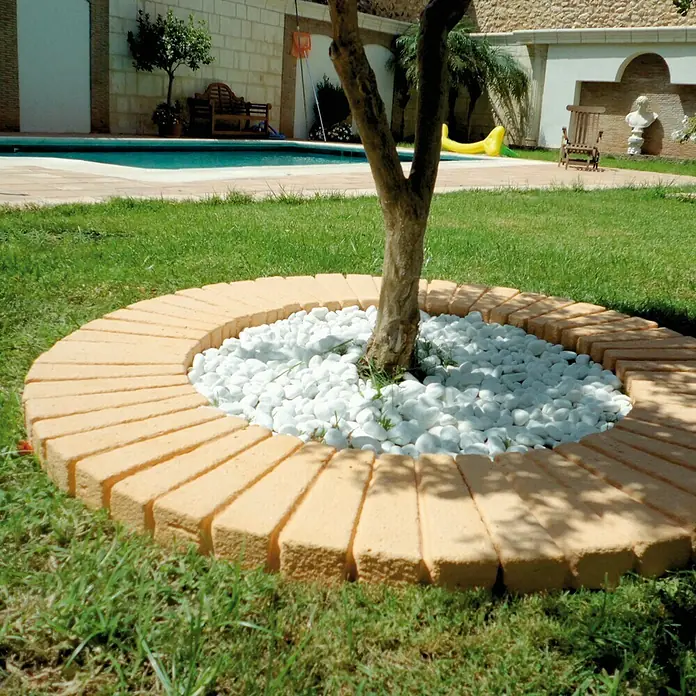 Cerco para árboles Tova - Diámetro: 115 cm - 70 cm - Foto ambiente