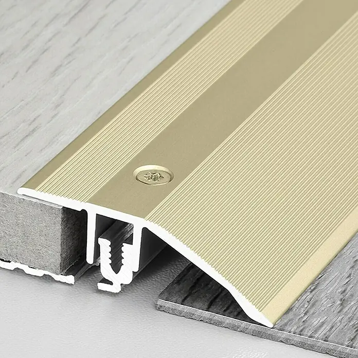 LOGOCLIC Anpassprofil 221 - Gold, 0,9 m x 44 mm, Montageart: Schrauben - Detailaufnahme