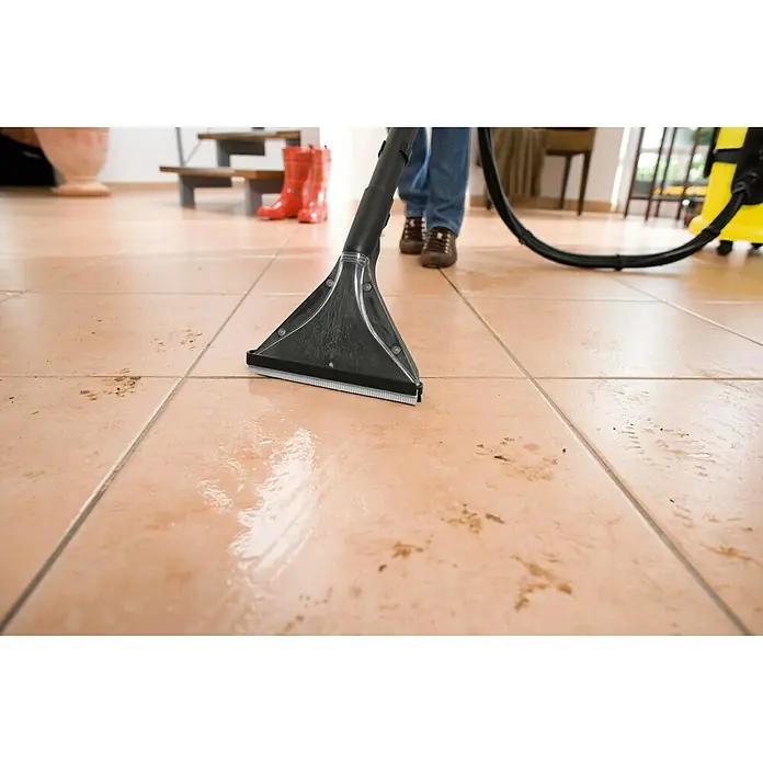 Kärcher Waschsauger SE 4001 - Leistungsaufnahme: 1.400 W, Behältervolumen: 2 x 4 l