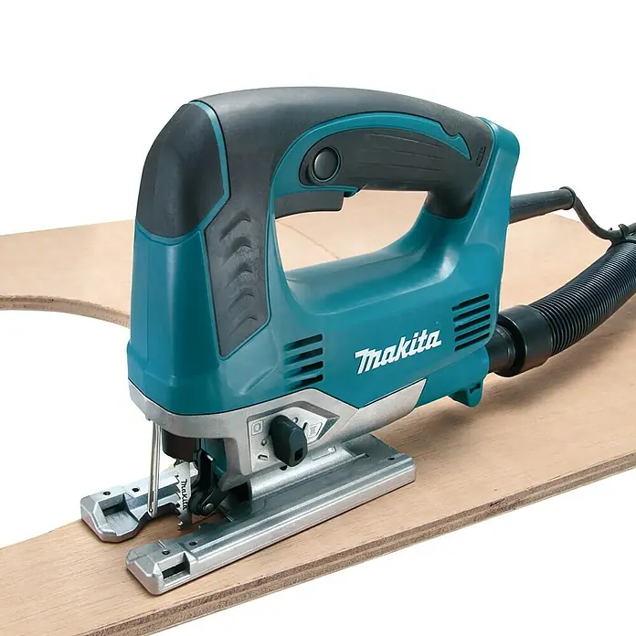 Makita Caladora JV0600K - 650 W, Número de carreras marcha en vacío: 500 carreras/min. - 3.100 carreras/min.