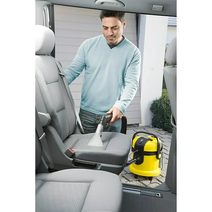 Kärcher Lava-aspirador SE 4002 - 1.400 W, 4 l - Producto en uso