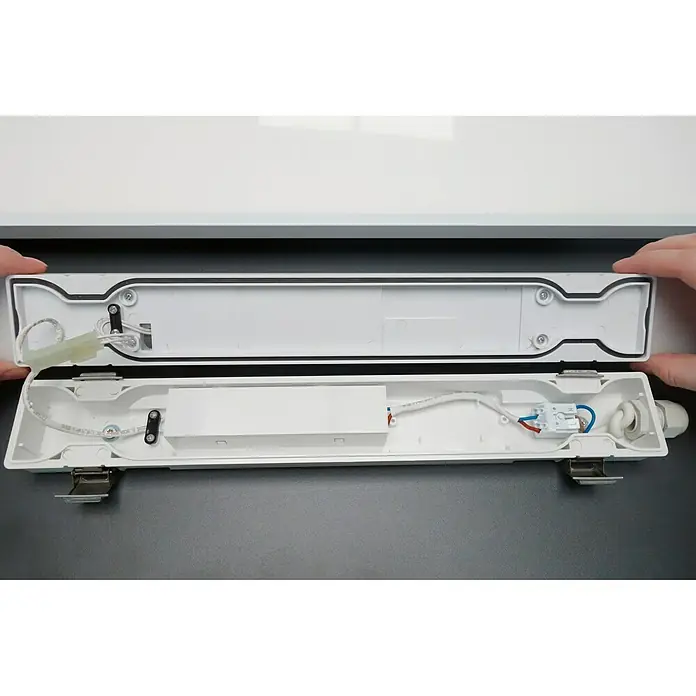 Müller-Licht LED-Lichtleiste Aquafix - 46 W, Länge: 150 cm, Weiß