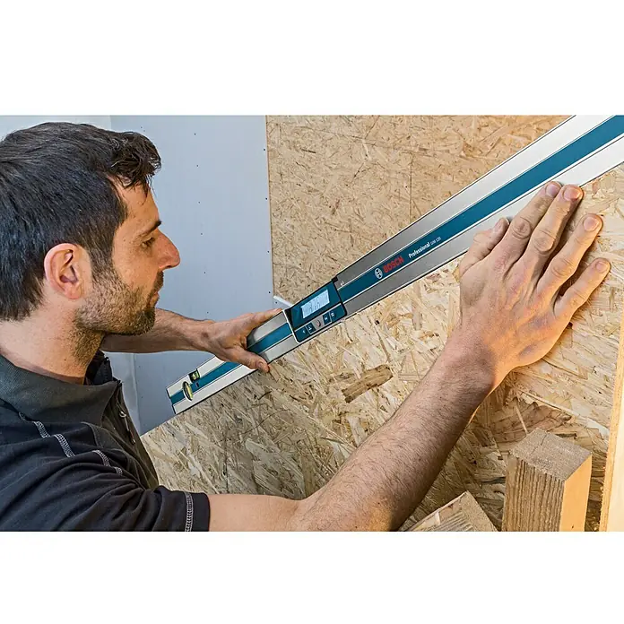 Bosch Professional Digitale Wasserwaage GIM 120 - 1.250 mm, Messbereich: 0° - 360° (4 x 90°)