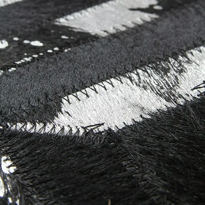 Kayoom Echtlederteppich Dazzle - Schwarz/Silber, L x B: 230 x 160 cm, 100 % Leder - Detailaufnahme