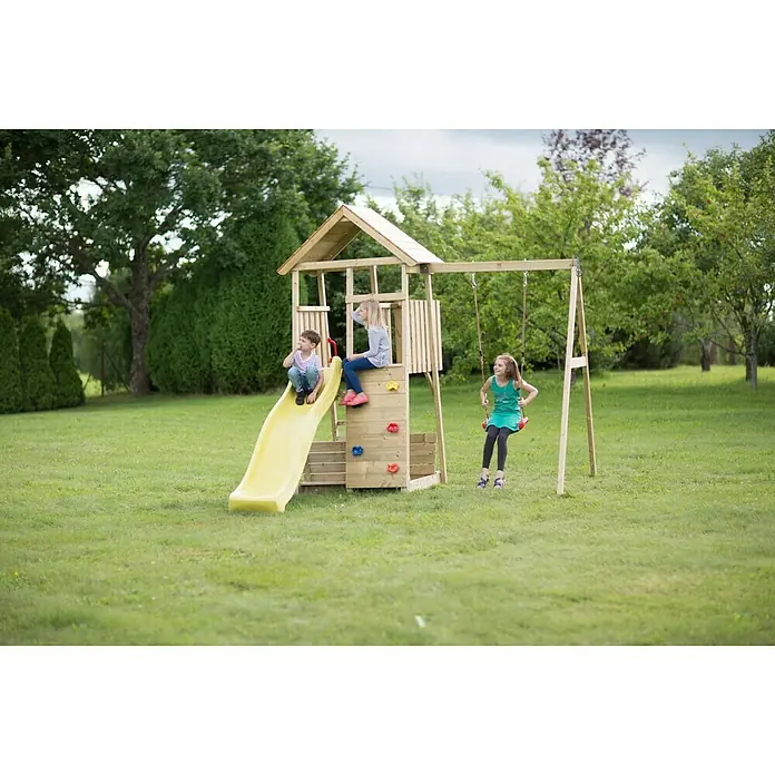 Wendi Toys Kinderspielturm Biene - 280 x 270 cm - Stimmungsaufnahme
