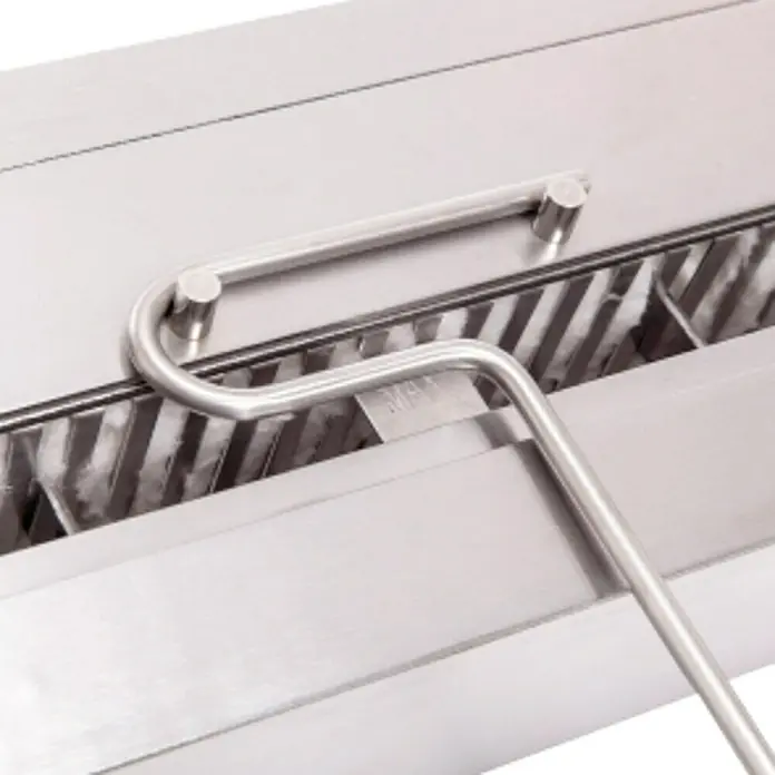 Purline Bloque de combustión F9690 - 90 x 15 x 8 cm, Acero inoxidable - Primer plano