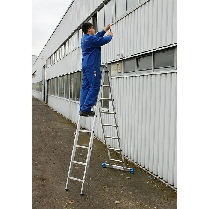 Krause Stabilo Sprossen-Gelenk-Doppelleiter - Arbeitshöhe: 5,5 m, 2 x 8 Sprossen, Aluminium - Anwendungsbeispiel