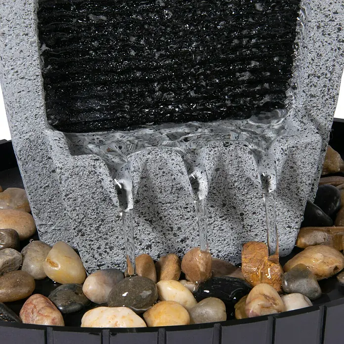 Dobar Kunststeinbrunnen - 20,5 x 16,5 x 28 cm - Detailaufnahme