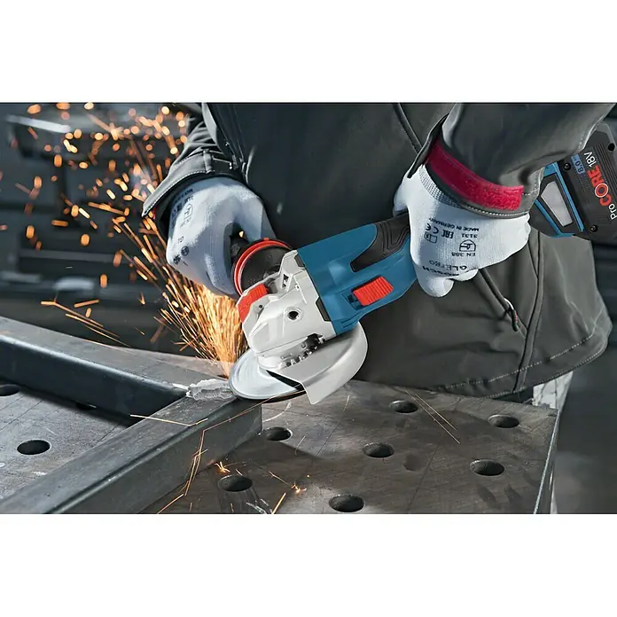 Bosch Professional Biturbo Akku-Winkelschleifer GWX 18V-15C SOLO - 18 V, Ohne Akku, Durchmesser Scheibe: 125 mm, Leerlaufdrehzahl: 0 U/min - 3.000 U/min - Anwendungsbeispiel
