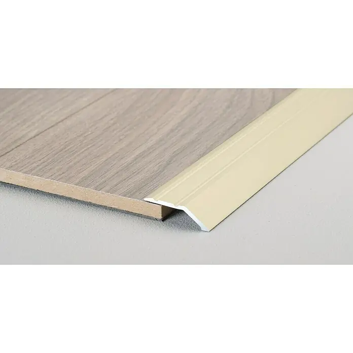 LOGOCLIC Abschlussprofil 146 - Sahara, 0,9 m x 32 mm, Montageart: Kleben - Detailaufnahme