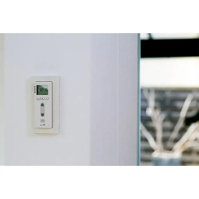 Schellenberg Funk-Zeitschaltuhr Premium - Unterstützte Systeme: Abus Smart Friends System, Geeignet für: 25 Funk-Motoren
