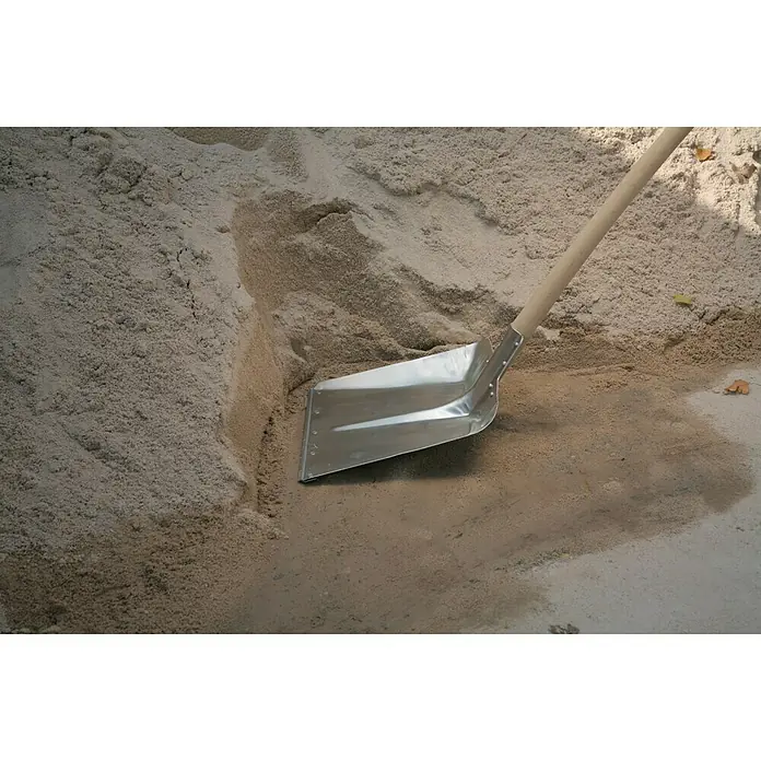 Gardol Alu-Randschaufel - Arbeitsbreite: 38 cm, Langstiel - Anwendungsbeispiel
