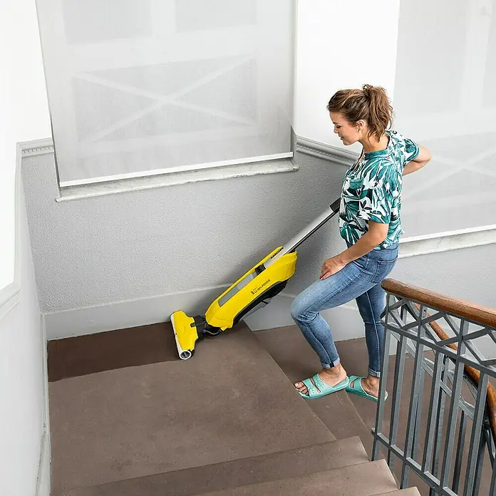 Kärcher Akku-Hartbodenreiniger FC 5 Cordless - Akkubetrieben, Flächenleistung: 60 m²/Akkuladung, Arbeitsbreite: 300 mm